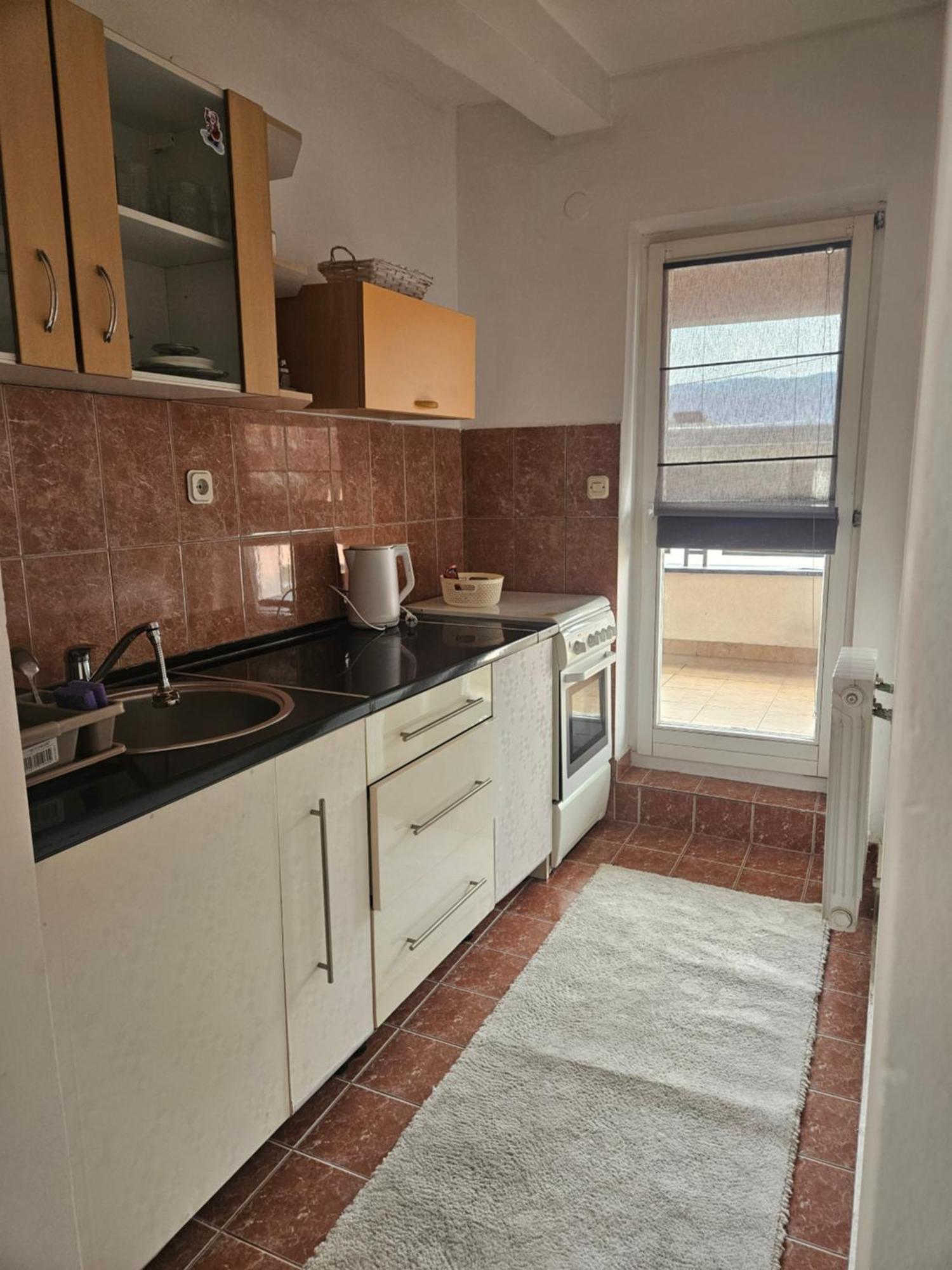 Apartman Ellye Lukavica Exterior photo
