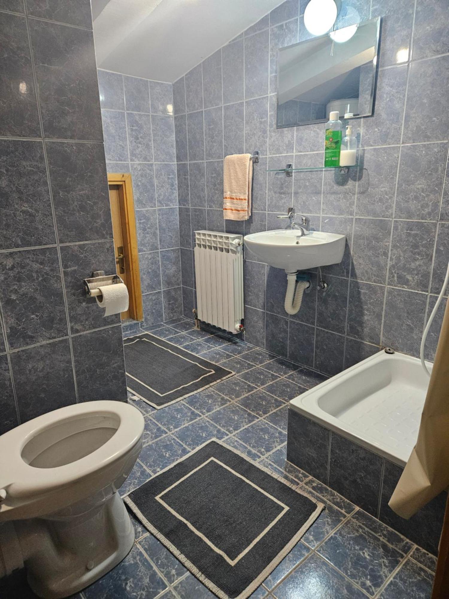 Apartman Ellye Lukavica Exterior photo