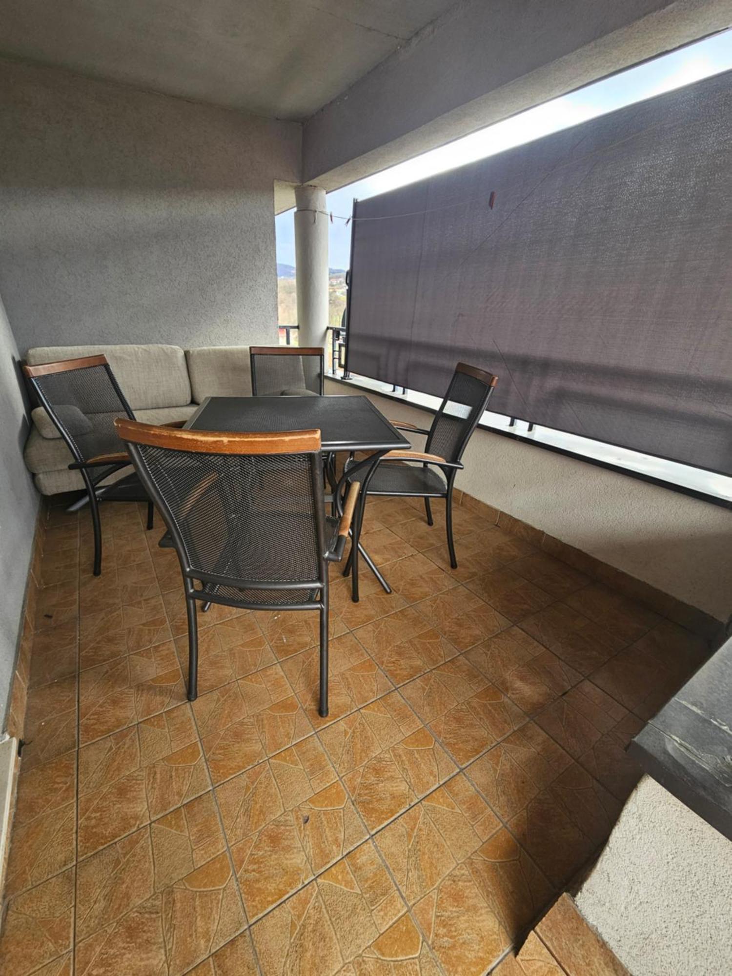 Apartman Ellye Lukavica Exterior photo